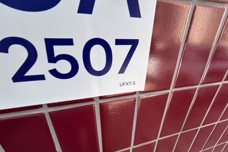 Placa de apartamento à venda com 1 quarto, 50m² em Asa Sul, Brasília