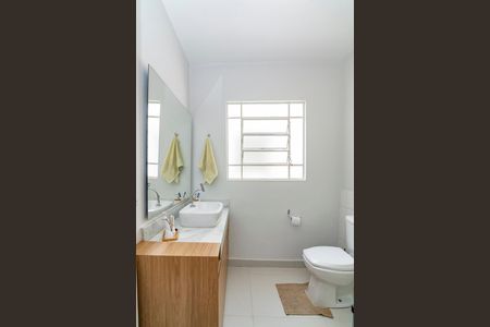 Apartamento à venda com 80m², 2 quartos e 1 vaga Apartamento à venda com 80m², 2 quartos e 1 vagaBanheiro da Suíte