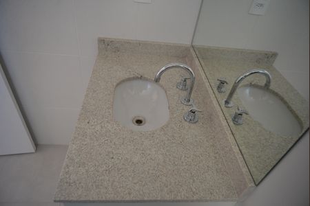 Apartamento para alugar com 64m², 2 quartos e 1 vagaBanheiro da Suíte