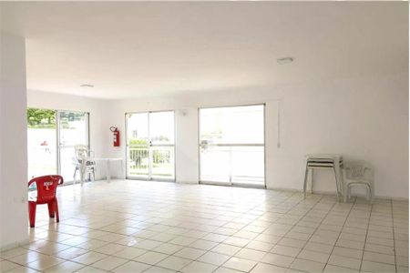 Apartamento à venda com 56m², 3 quartos e 1 vaga