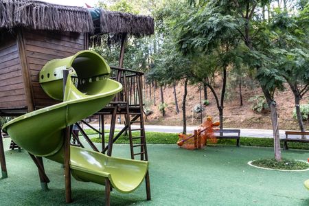 Apartamento à venda com 75m², 2 quartos e 2 vagas Apartamento à venda com 75m², 2 quartos e 2 vagasÁrea comum - Playground