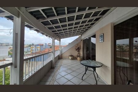 Casa à venda com 420m², 4 quartos e 4 vagasVaranda