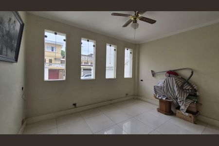 Casa à venda com 420m², 4 quartos e 4 vagasSala
