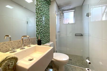 Apartamento à venda com 90m², 3 quartos e 2 vagasBanheiro