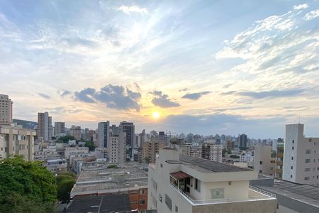 Apartamento à venda com 90m², 3 quartos e 2 vagasVista do Quarto 3