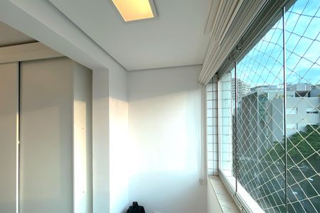 Apartamento à venda com 90m², 3 quartos e 2 vagasVaranda do Quarto 3