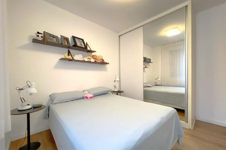 Apartamento à venda com 90m², 3 quartos e 2 vagasQuarto 2