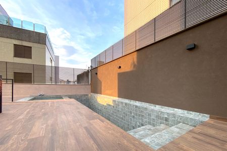 Apartamento à venda com 90m², 3 quartos e 2 vagasÁrea comum - Piscina