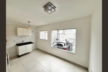 Sala de casa de condomínio para alugar com 2 quartos, 43m² em Parada Inglesa, São Paulo