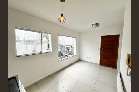 Sala de casa de condomínio para alugar com 2 quartos, 43m² em Parada Inglesa, São Paulo