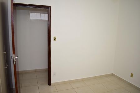 Casa para alugar com 176m², 3 quartos e 2 vagasQuarto 1