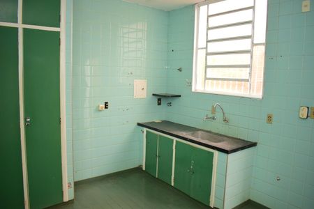 Casa para alugar com 176m², 3 quartos e 2 vagasCozinha