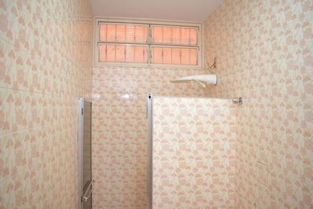 Casa para alugar com 176m², 3 quartos e 2 vagasBanheiro da Suíte