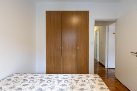 Apartamento à venda com 130m², 3 quartos e 1 vagaQuarto 2