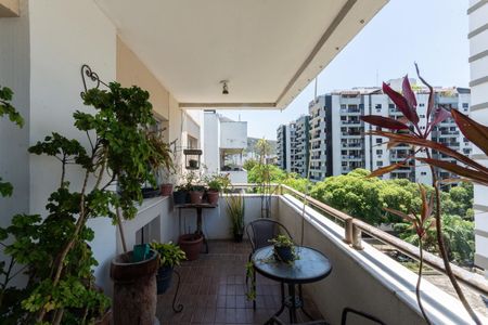 Apartamento à venda com 210m², 3 quartos e 1 vagaVaranda da Sala