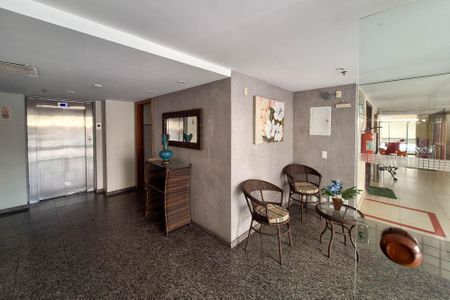 Apartamento à venda com 60m², 2 quartos e 1 vagaÁrea comum