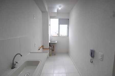 Apartamento para alugar com 44m², 2 quartos e 1 vagaCozinha e Área de Serviço
