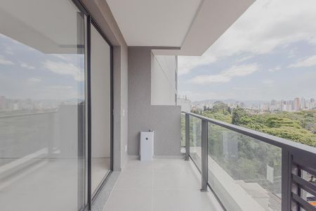 Varanda de kitnet/studio para alugar com 1 quarto, 27m² em Pinheiros, São Paulo