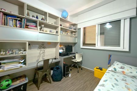 Apartamento à venda com 126m², 4 quartos e 2 vagasQuarto 3