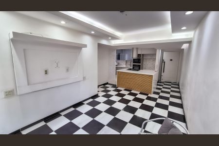 Apartamento para alugar com 93m², 2 quartos e 1 vagaSala