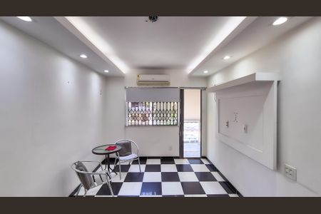 Apartamento para alugar com 93m², 2 quartos e 1 vagaSala