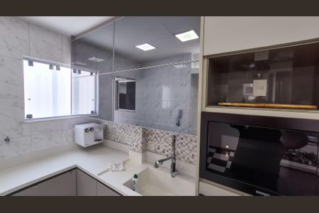 Apartamento para alugar com 93m², 2 quartos e 1 vagaCozinha