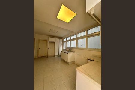 Casa à venda com 4 quartos, 1000m² em Barra da Tijuca, Rio de Janeiro