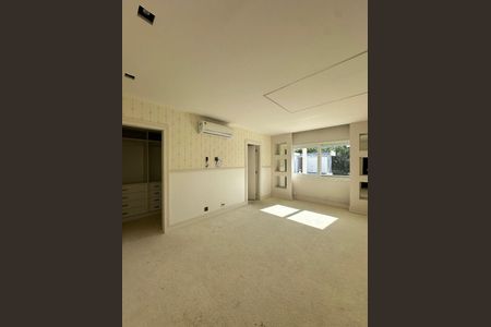 Casa à venda com 4 quartos, 1000m² em Barra da Tijuca, Rio de Janeiro