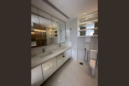 Apartamento à venda com 3 quartos, 274m² em Barra da Tijuca, Rio de Janeiro