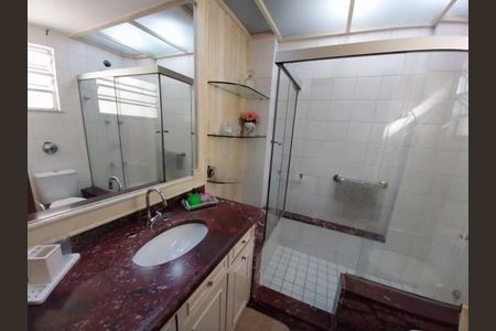 Apartamento à venda com 130m², 3 quartos e 1 vaga