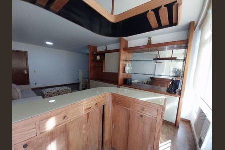 Apartamento à venda com 130m², 3 quartos e 1 vaga