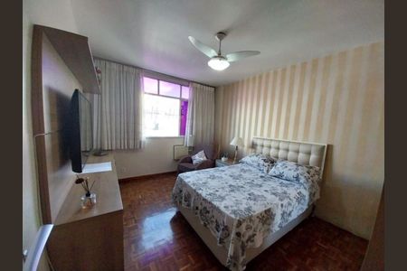 Apartamento à venda com 130m², 3 quartos e 1 vaga
