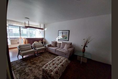 Apartamento à venda com 130m², 3 quartos e 1 vaga