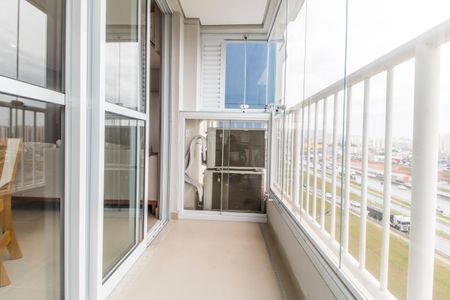 Varanda de apartamento para alugar com 1 quarto, 65m² em Vila Nilva, Barueri