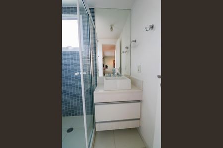Apartamento para alugar com 70m², 2 quartos e 2 vagas Apartamento para alugar com 70m², 2 quartos e 2 vagasBanheiro