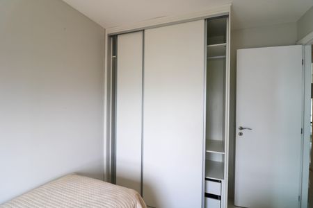 Apartamento para alugar com 70m², 2 quartos e 2 vagas Apartamento para alugar com 70m², 2 quartos e 2 vagasQuarto