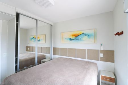 Apartamento para alugar com 70m², 2 quartos e 2 vagas Apartamento para alugar com 70m², 2 quartos e 2 vagasSuíte