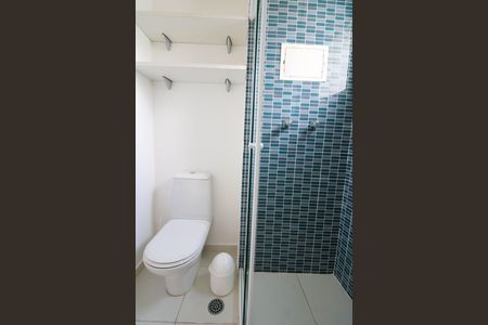 Apartamento para alugar com 70m², 2 quartos e 2 vagas Apartamento para alugar com 70m², 2 quartos e 2 vagasBanheiro