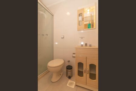 Banheiro Social de apartamento para alugar com 1 quarto, 46m² em Partenon, Porto Alegre