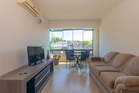 Sala de apartamento para alugar com 1 quarto, 46m² em Partenon, Porto Alegre