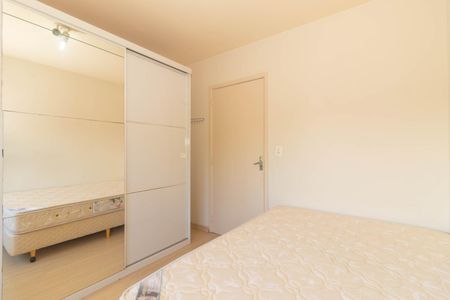 Quarto de apartamento para alugar com 1 quarto, 46m² em Partenon, Porto Alegre