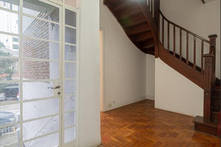 Casa à venda com 180m², 3 quartos e 1 vaga Casa à venda com 180m², 3 quartos e 1 vagaHall de entrada da casa
