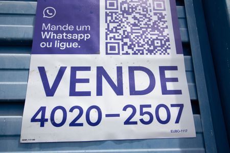 Fachada - Placa instalada de casa à venda com 3 quartos, 520m² em Chacara Nossa Senhora Aparecida, São Paulo