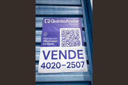 Casa à venda com 520m², 3 quartos e 4 vagasFachada - Placa instalada