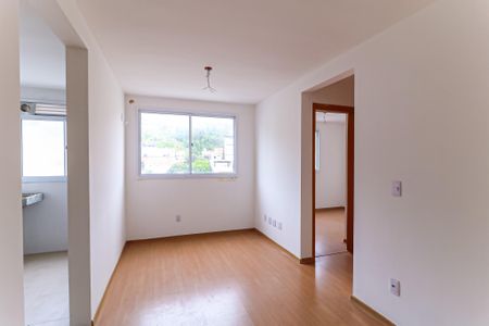 Sala de apartamento para alugar com 2 quartos, 44m² em Encantado, Rio de Janeiro