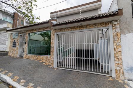 Casa de condomínio para alugar com 80m², 2 quartos e 1 vagaFachada