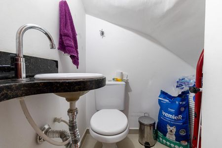 Casa de condomínio para alugar com 80m², 2 quartos e 1 vagaLavabo