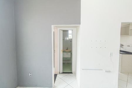 Sala de apartamento para alugar com 1 quarto, 36m² em Madureira, Rio de Janeiro