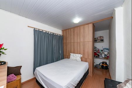 Casa à venda com 250m², 2 quartos e 1 vaga Casa à venda com 250m², 2 quartos e 1 vagaSuíte