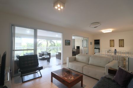 Apartamento para alugar com 158m², 4 quartos e 2 vagas Apartamento para alugar com 158m², 4 quartos e 2 vagasSala